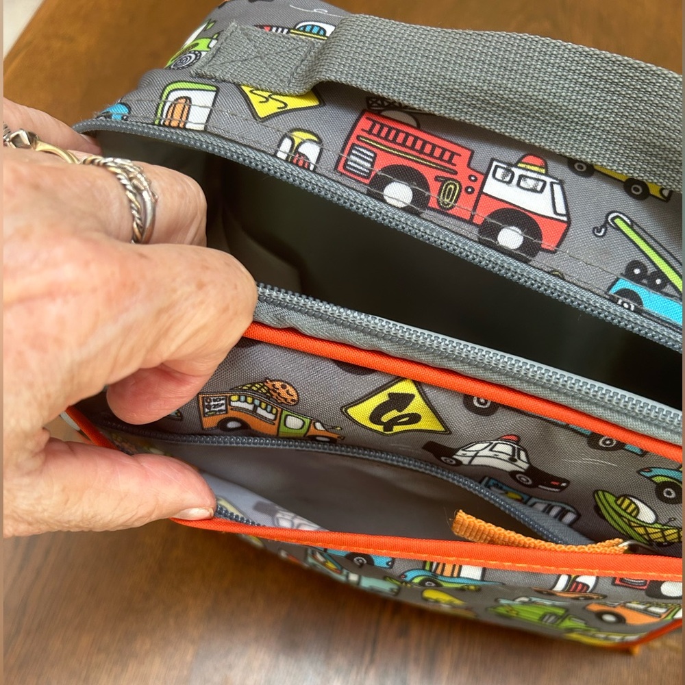 Two(2) insulated padded lunchboxes, dinosaurs & cars. Preowned, lots life left! - Picture 3 of 9
